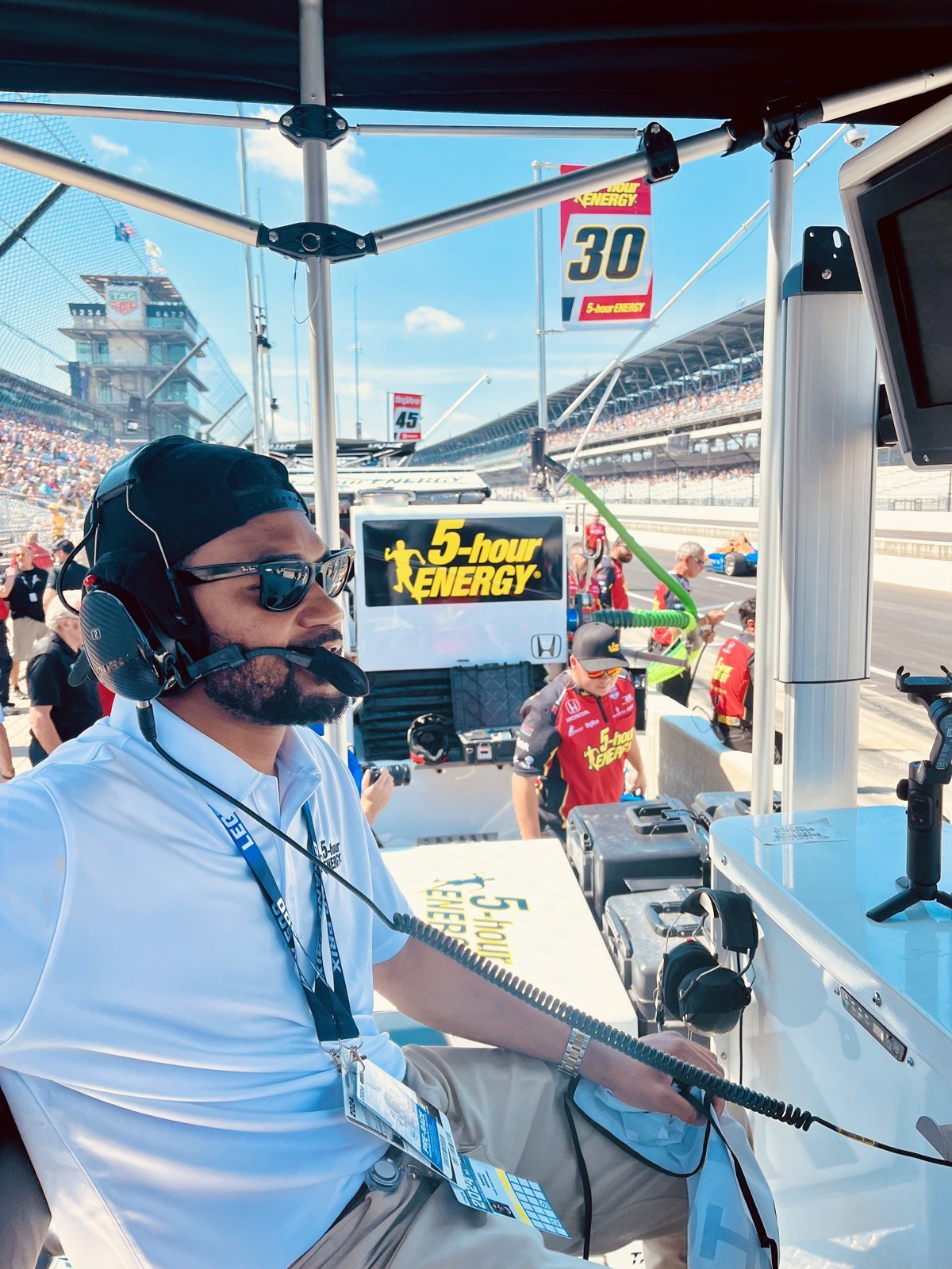 Pit box, Indy 500 &mdash; 5-hour ENERGY / RLL