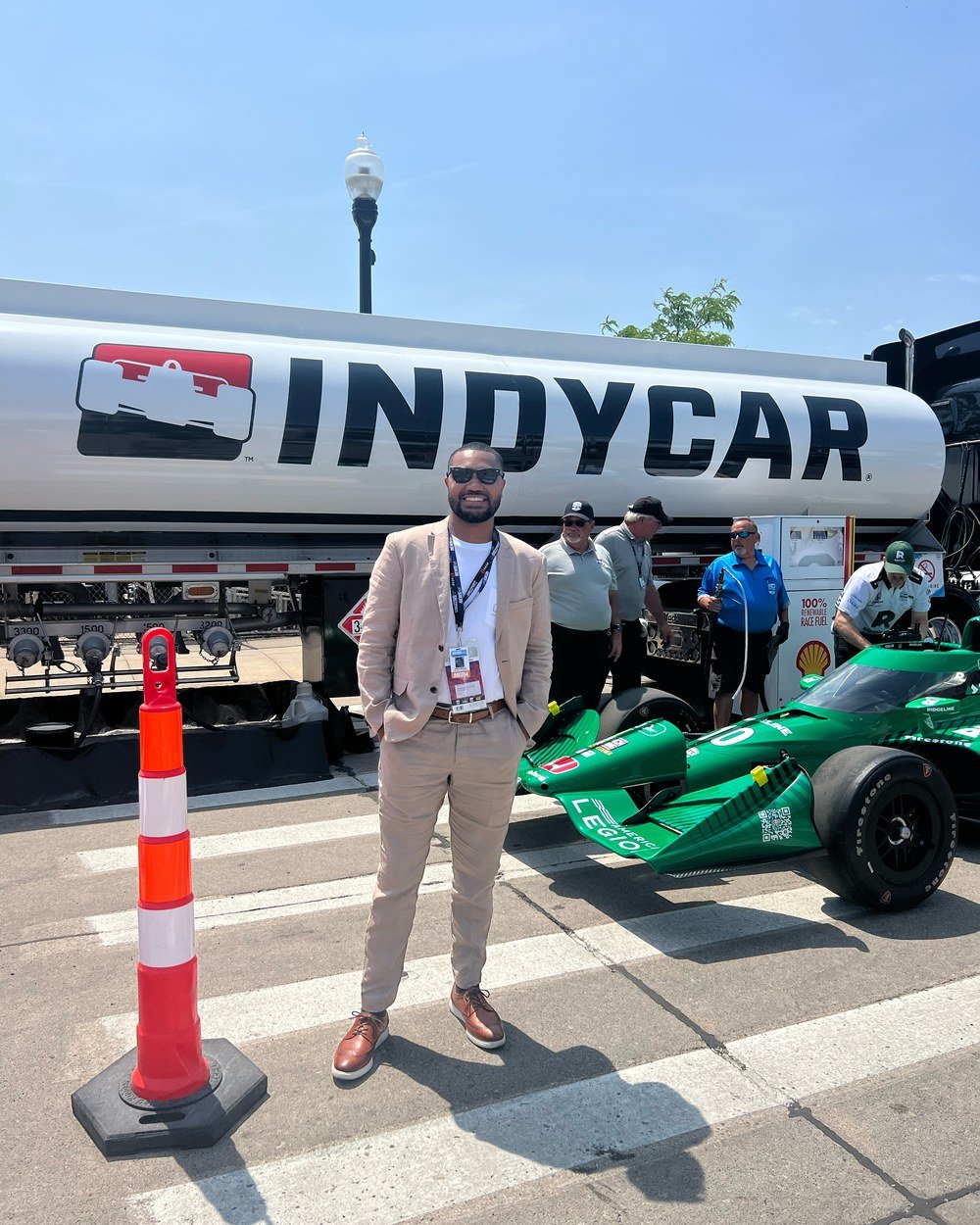 Grand Prix, IndyCar paddock